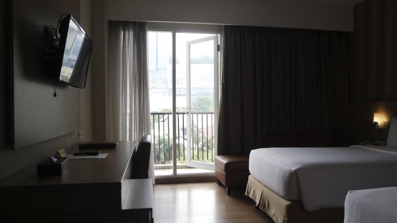 Ayaka Suites Jakarta Exterior foto
