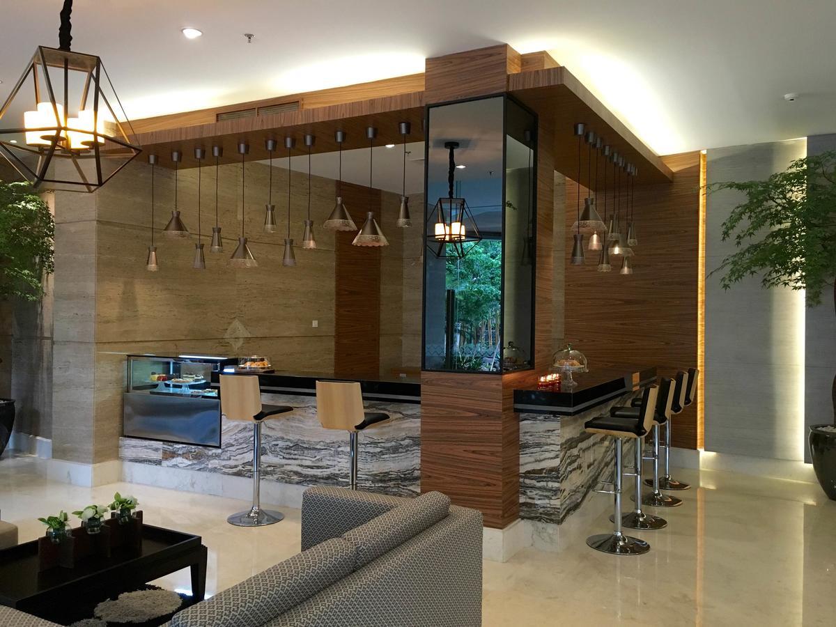 Ayaka Suites Jakarta Exterior foto